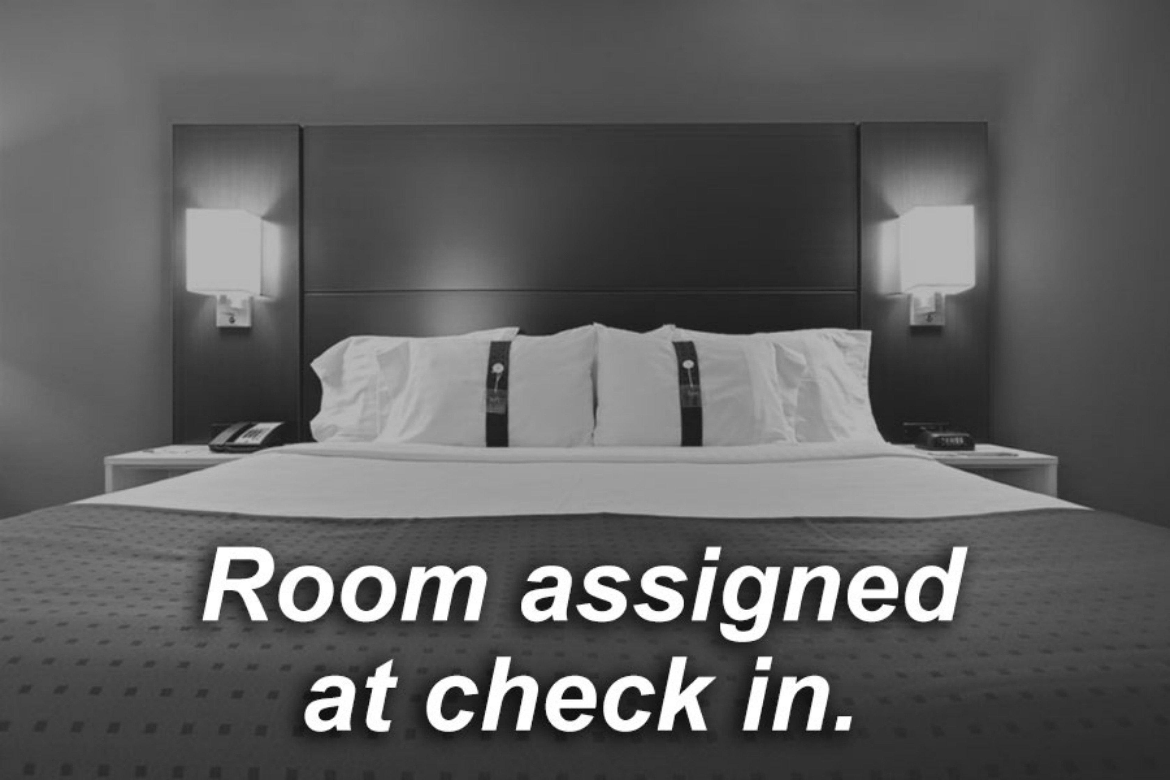 Holiday Inn Express Kenedy By Ihg Ngoại thất bức ảnh